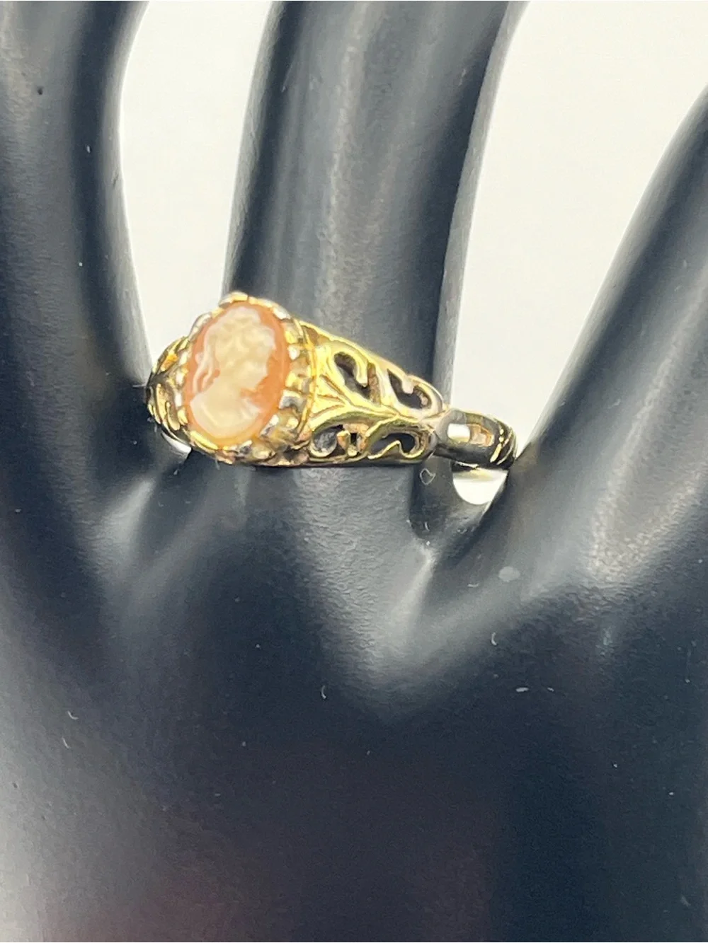 18k HGE gold electroplated filigree scroll Cameo vintage ring size 9